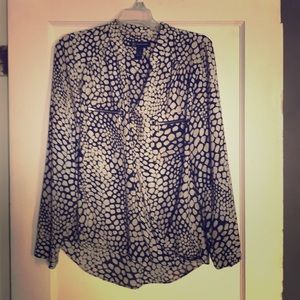 Cute versatile shirt for dressy or casual days